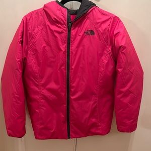 Girls North Face winter coat Pink and grey Size XL 18 Girls